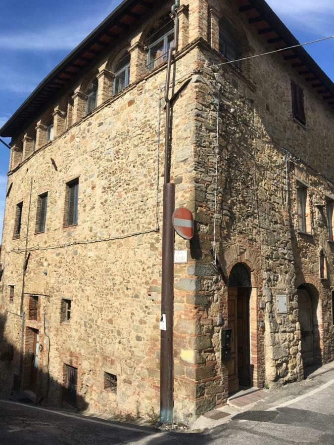 Loft De' Riccardi Leilighet Chianni Eksteriør bilde